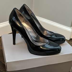 Nine West Regolar pump